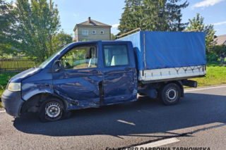 Poważny wypadek na DK 73 w Żelazówce. Dwie osoby poszkodowane i duże utrudnienia
