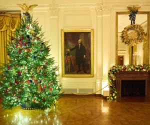 Melania Trump udekorowała Biały Dom. Święta lepsze niż za Bidena?