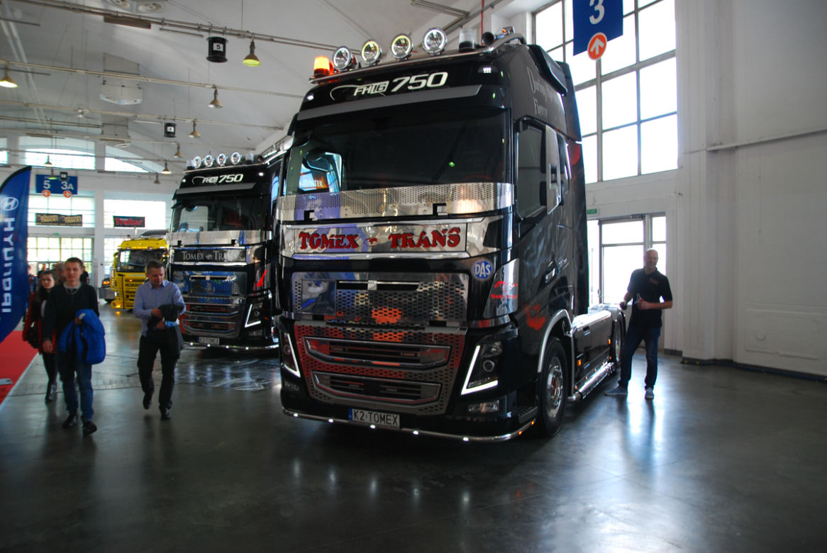 Waga ciężka na targach Motorshow Poznań 2017