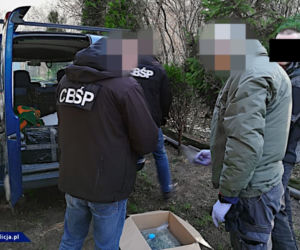 Funkcjonariusze KAS i CBŚP z Białegostoku rozbili zbrojną grupę przestępczą