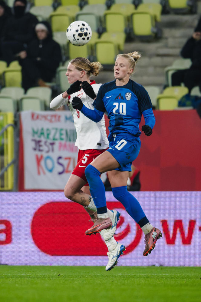Polska - Słowenia: Najwierniejsi kibice wspierali reprezentację Polski kobiet. Dużo zdjęć z Gdańska