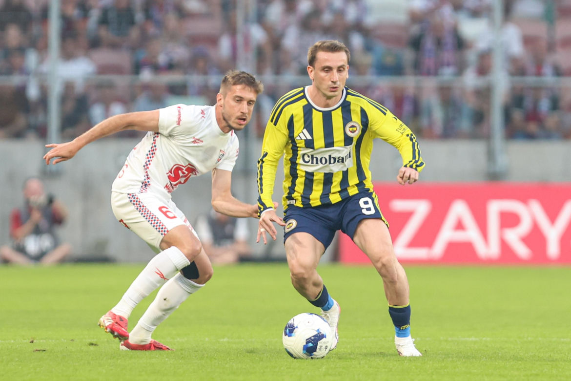 Zobaczcie zdjęcia kibiców z meczu Górnik - Fenerbahce i krótkie podsumowanie środowego spotkania na se.pl