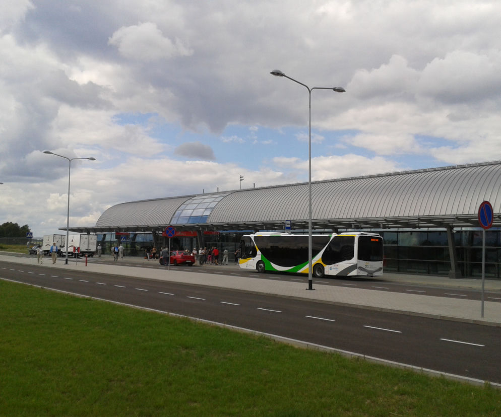 Port lotniczy Modlin, terminal pasażerski