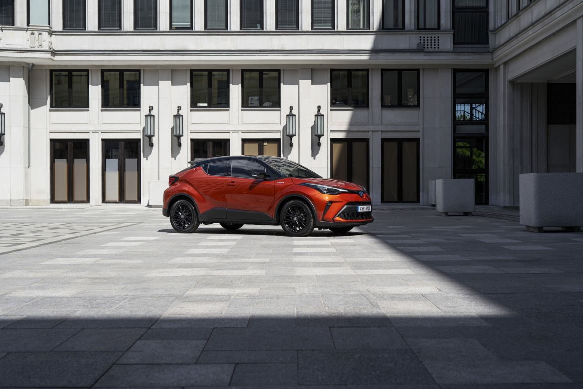 Toyota C-HR (2020)
