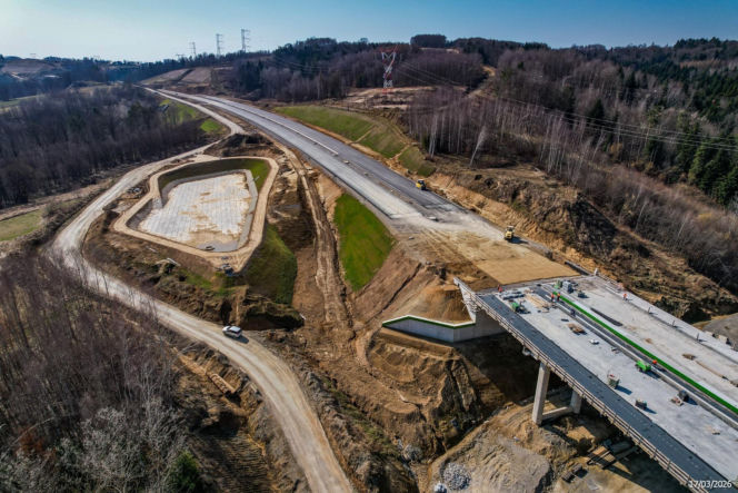 Najwyższa estakada w Polsce powstaje na S19 Babica Jawornik. Na plac budowy prowadzą serpentyny