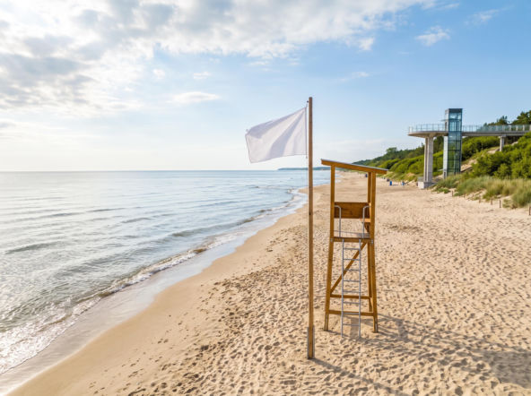 Sinice Pobierowo. Czy w Pobierowie można się kąpać 05.08? Flaga, warunki pogodowe