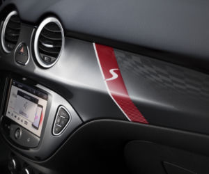 sportowy Opel Adam S