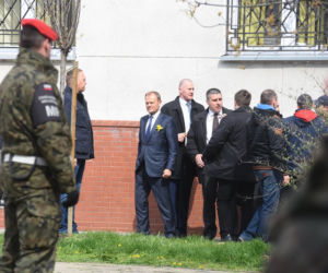 Donald Tusk w prokuraturze