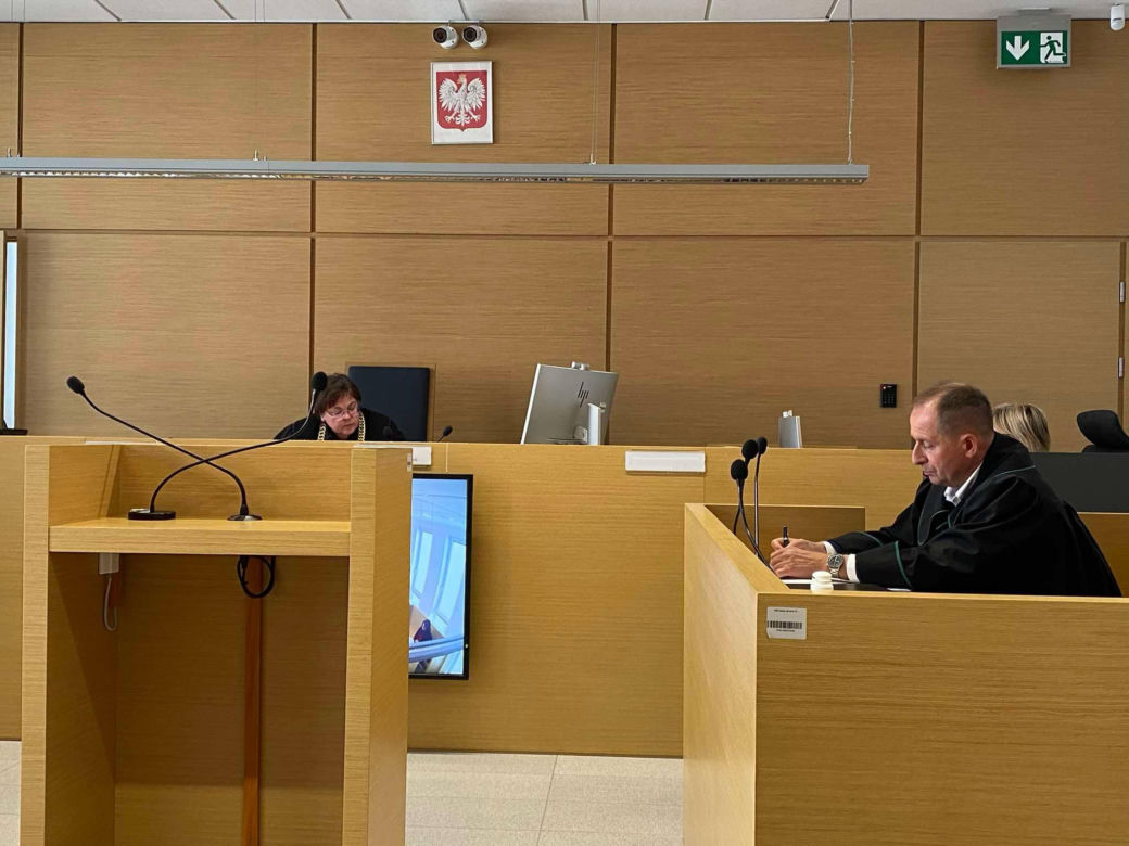 Klaudia G. stanęła przed sądem. Ruszył proces w sprawie śmierci 3-letniej Emilki z Siedlec
