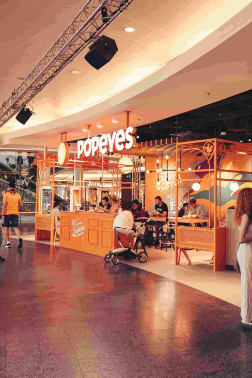 Kultowy kurczak z Luizjany wreszcie w Tarnowie! Popeyes otwiera się w galerii handlowej