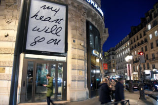 Plakaty zapowiadające koncerty Celine Dion