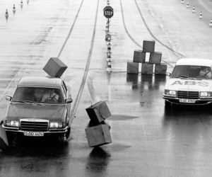Mercedes-Benz W116