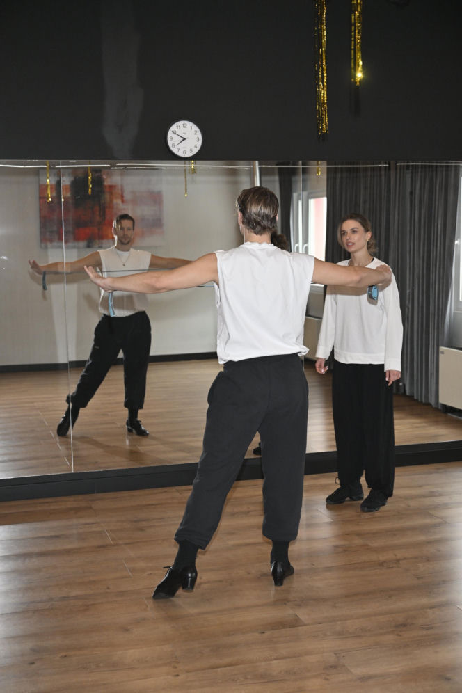 Sebastian Fabijański na probach do "Tańca z Gwiazdami"