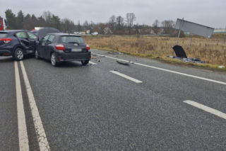 Dramatyczny wypadek na Mazowszu. 18-letni kierowca BMW w szpitalu