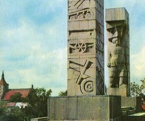 Tak zmieniały się olsztyńskie szubienice przez lata. Monument wzbudza skrajne emocje
