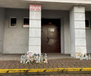 Jelenia Góra: Pogrzeb 11-letniej Danusi. Całe miasto pogrążone w smutku