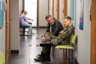 Pierwsza miłość, odcinek 4175: Biały uświadamia sobie, że kocha Angelikę. Bez pozwolenia opuszcza jednostkę - ZDJĘCIA