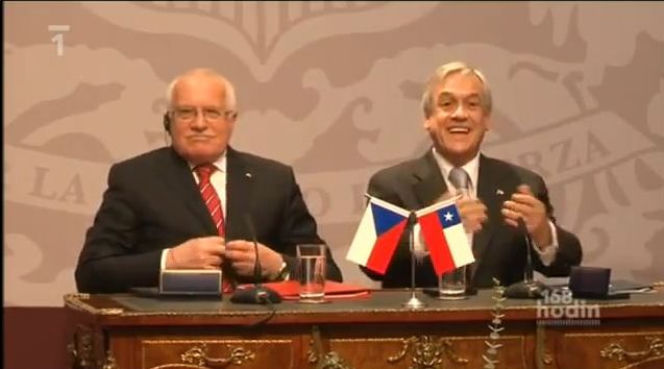 Prezydent Czech Vaclav Klaus ukradł pióro?