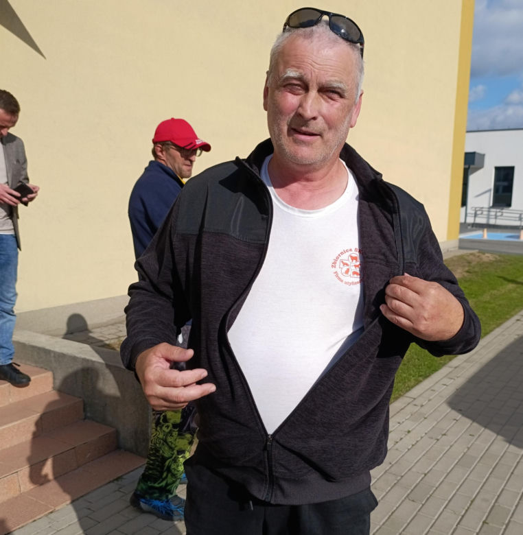 Smród padłych zwierząt nie daje im żyć