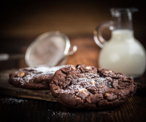 Pilny Alert! Auchan wycofuje popularne ciastka. Zagrażają zdrowiu