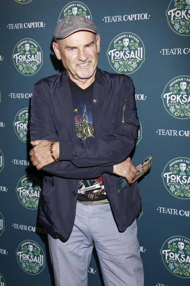 Gwiazdor "Na Wspólnej" zaatakowany przez fankę! "Niech pan już przestanie chlać"!