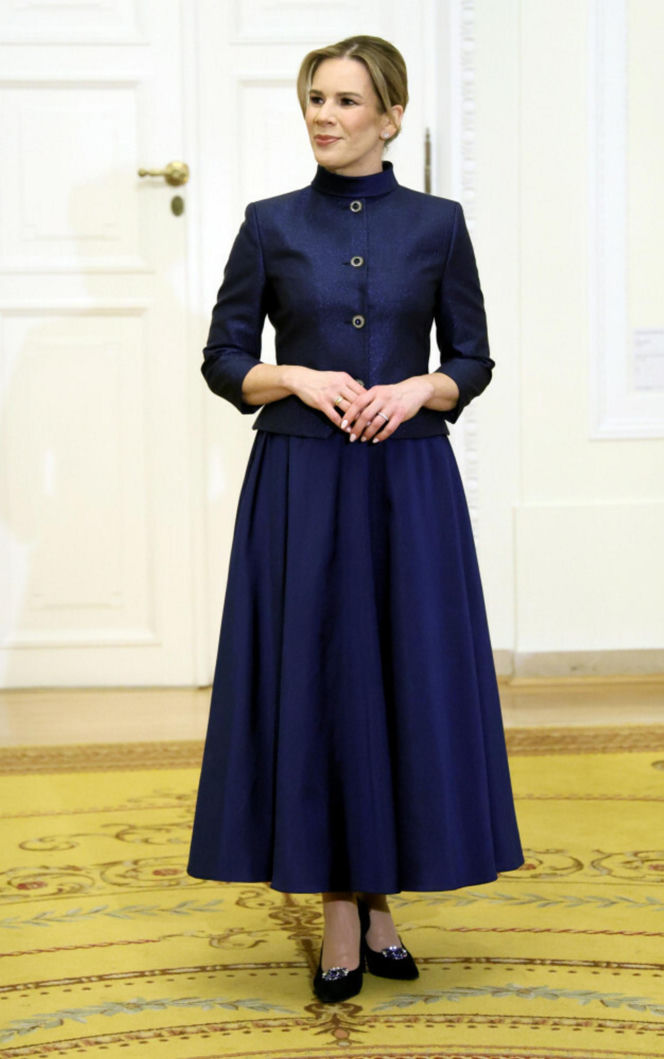 Marta Nawrocka wyprzedza trendy