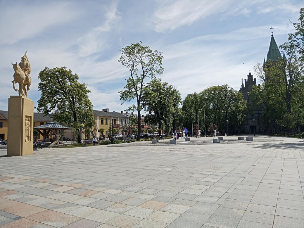 Rynek w Końskich