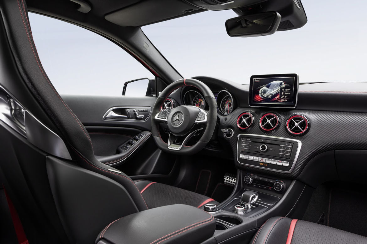 Mercedes-Benz A45 AMG lifting 2016
