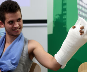 Dr hab. n. med. Anna Chrapusta przyszła Maksowi odciętą dłoń