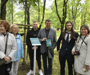 Drzewa na Woli będą przypominać o powstańcach. „Pamięć zawsze będzie żywa”