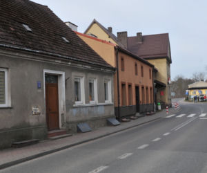 GWAŁCICIEL PORYWACZ DZIEWCZYNKA
