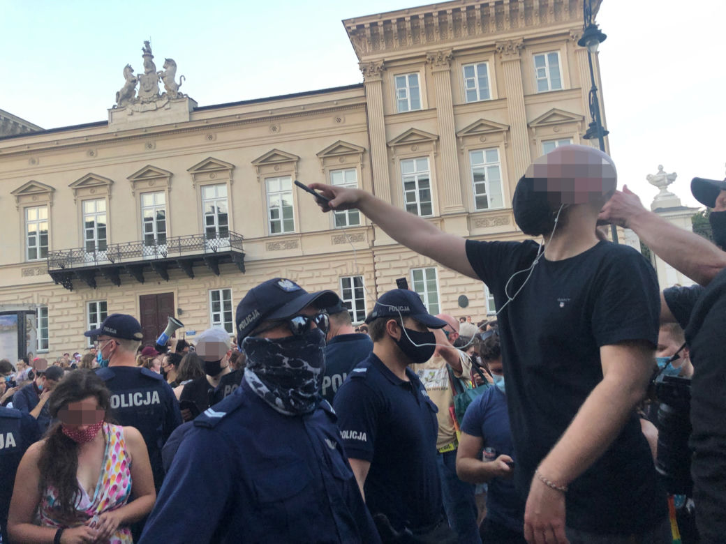 Protest na Krakowskim Przedmieściu