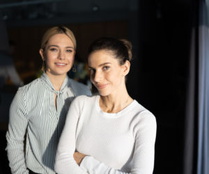 Zawsze warto. Marta (Weronika Rosati), Aśka (Joanna Kuberska)