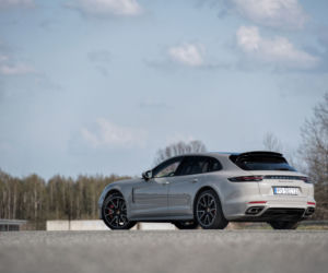 Porsche Panamera Turbo Sport Turismo 4.0 V8 550 KM