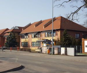 Przy Szkole Podstawowej nr 5 w Lesznie znaleziono niewybuch