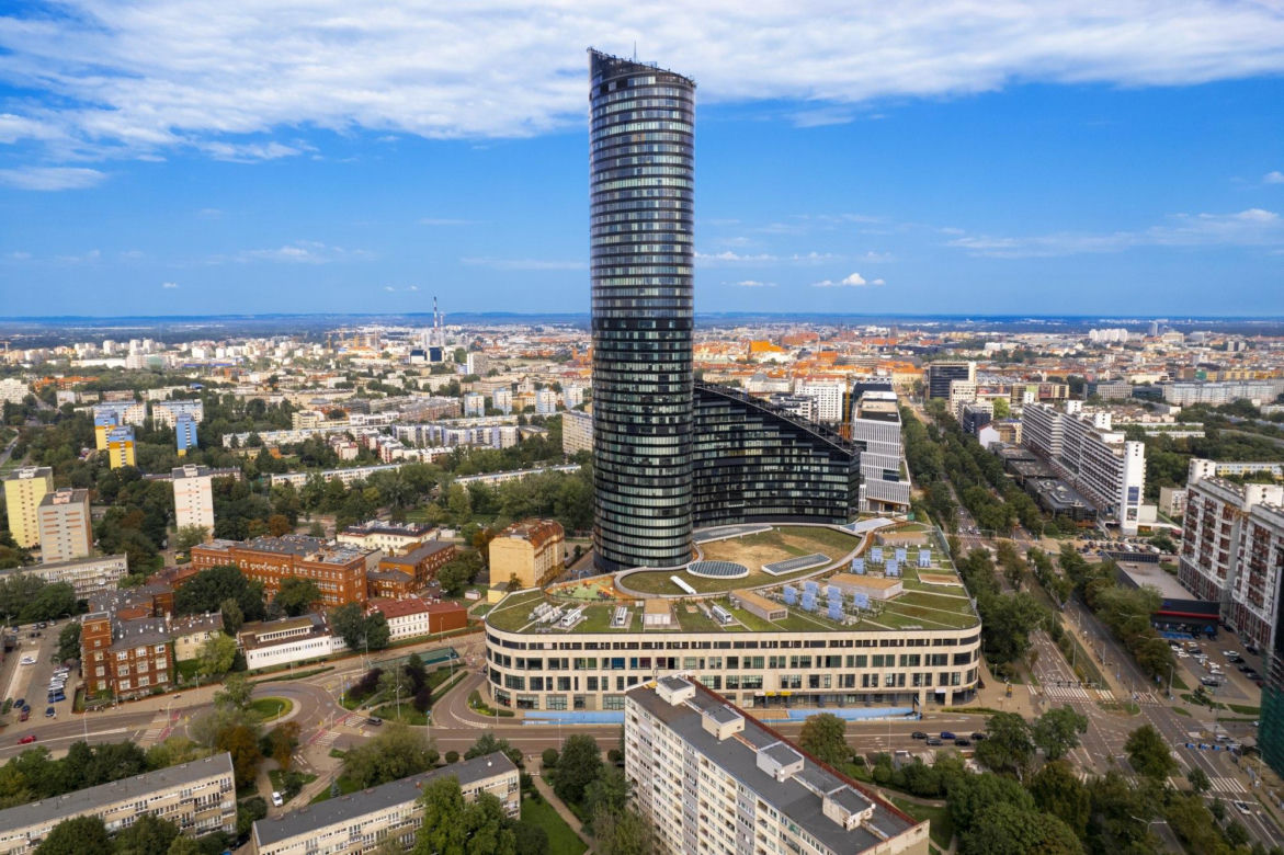 Sky Tower we Wrocławiu. Taras widokowy otwarty