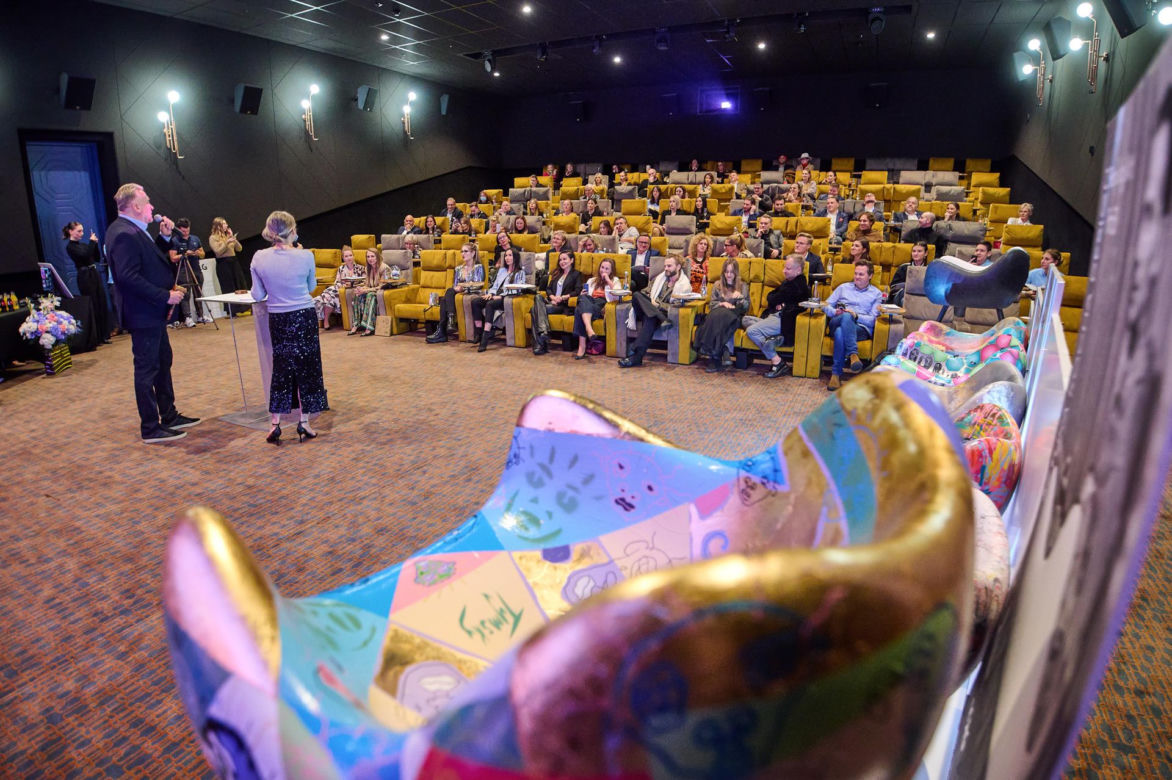 Sukces finałowej aukcji projektu Recykling Art: „Sztuka kocha design”
