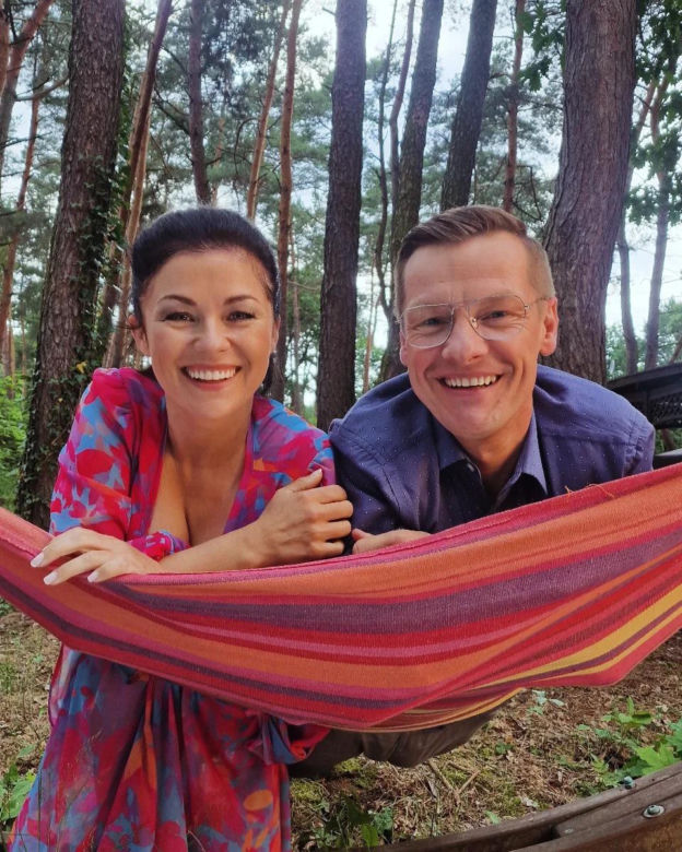 M jak miłość nowy sezon na planie. Kinga (Katarzyna Cichopek), Piotrek (Marcin Mroczek)
