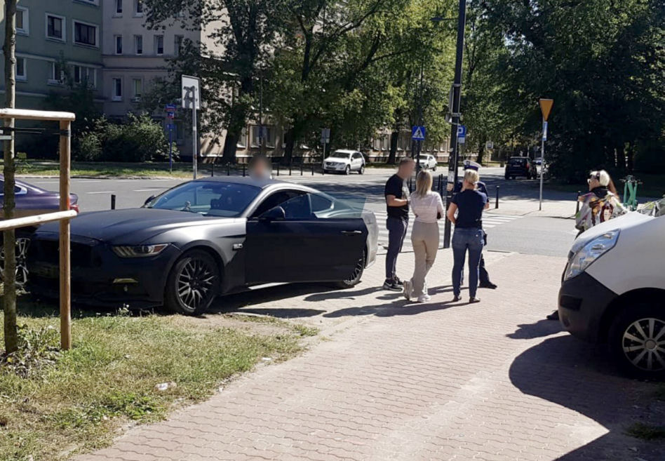 Agnieszka Chylińska miała wypadek. Mamy zdjęcia z miejsca zdarzenia. Co się stało z jej samochodem?!