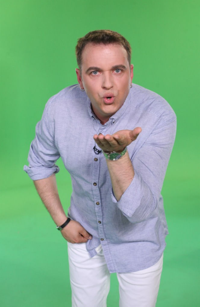 Skoczy z Radkiem do basenu