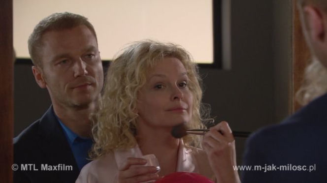 M jak miłość odc. 1017. Marta (Dominika Ostałowska), Andrzej Budzyński (Krystian Wieczorek)