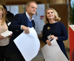 Tak wygląda z bliska twarz Małgorzaty Tusk