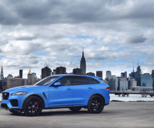 Jaguar F-Pace SVR