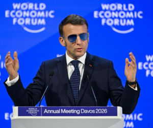 Trump wyśmiał Emmanuela Macrona. Co do diabła!