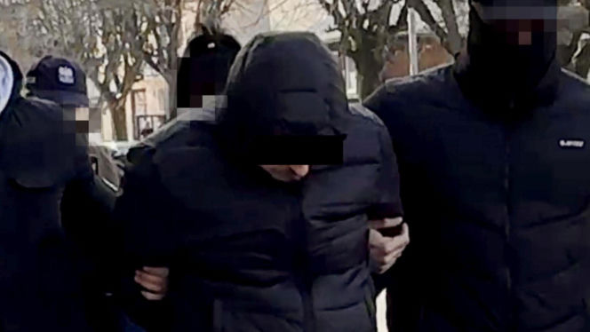 Zabił dziadków i na chłodno opisał zbrodnię. Przyznał się i był spokojny