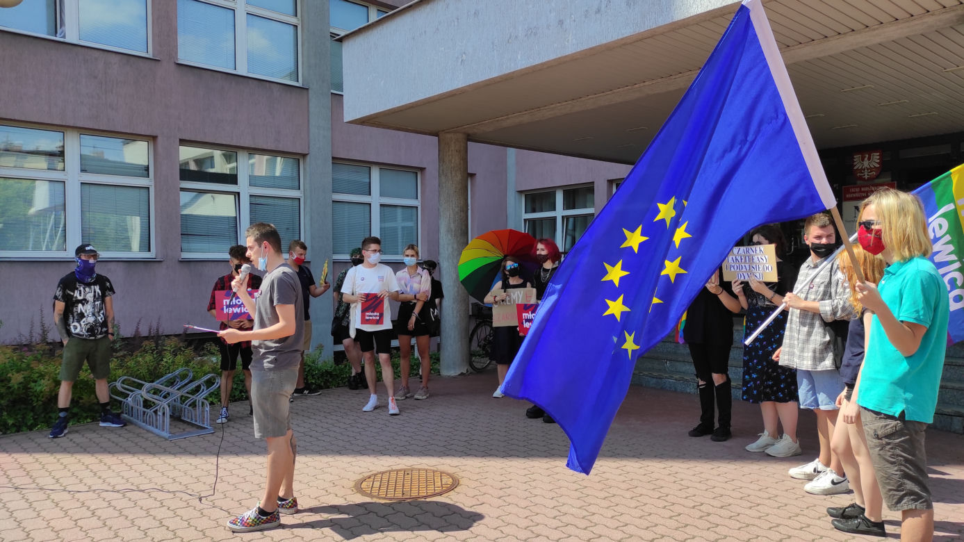 STOP Czarnek - protest Młodej Lewicy w Tarnowie
