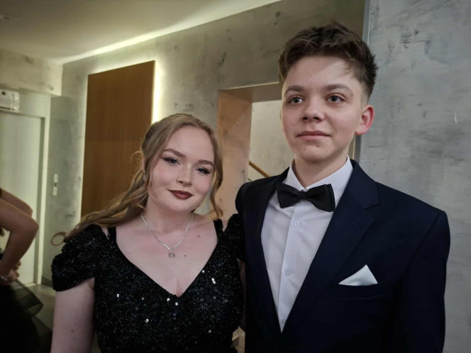 Studniówka 2026 maturzystów II LO w Starachowicach