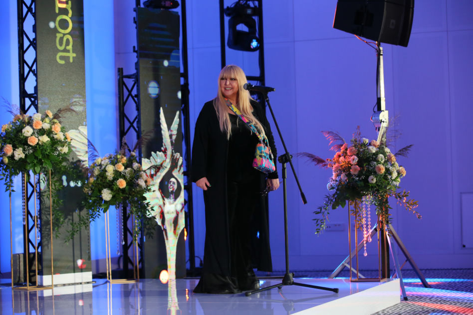 Maryla Rodowicz i Małgorzata Rozenek-Majdan z nagrodami. Stylizacje gwiazd