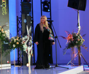 Maryla Rodowicz i Małgorzata Rozenek-Majdan z nagrodami. Stylizacje gwiazd