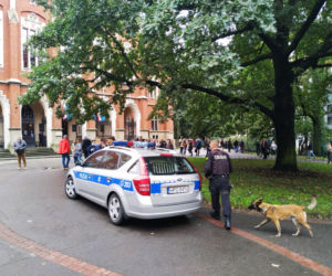 Alarm bombowy w Collegium Novum na Uniwersytecie Jagiellońskim